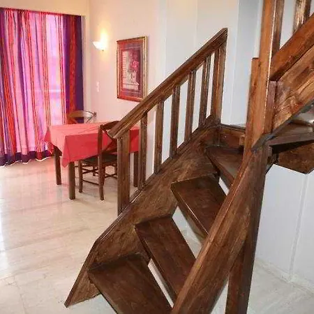 Apart-hotel Eleonora